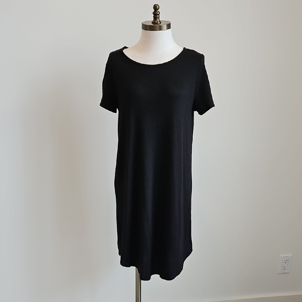 Wilfred Free Black Short Sleeve Dress